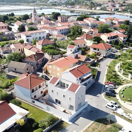 Apartments Anastazija Нин Экстерьер фото